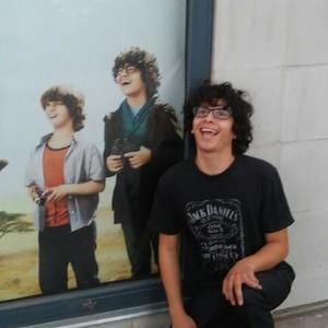 Meet your Posher, Chris